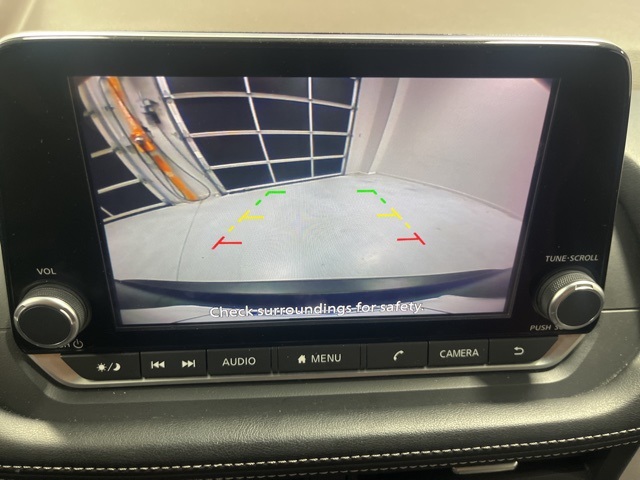 2023 Nissan Rogue SV photo 12