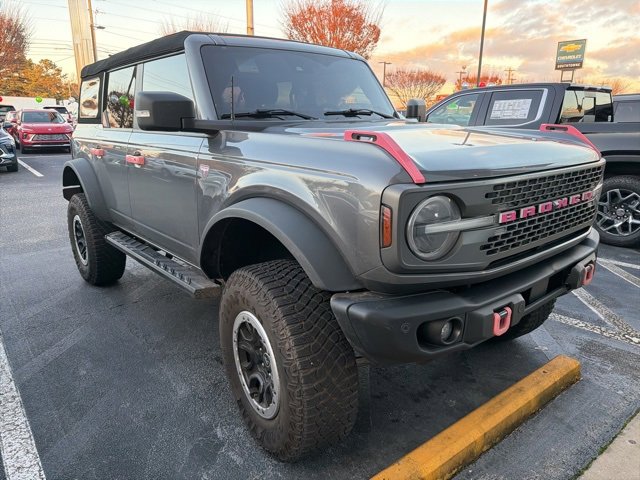 2023 Ford Bronco 4-Door Badlands's photo