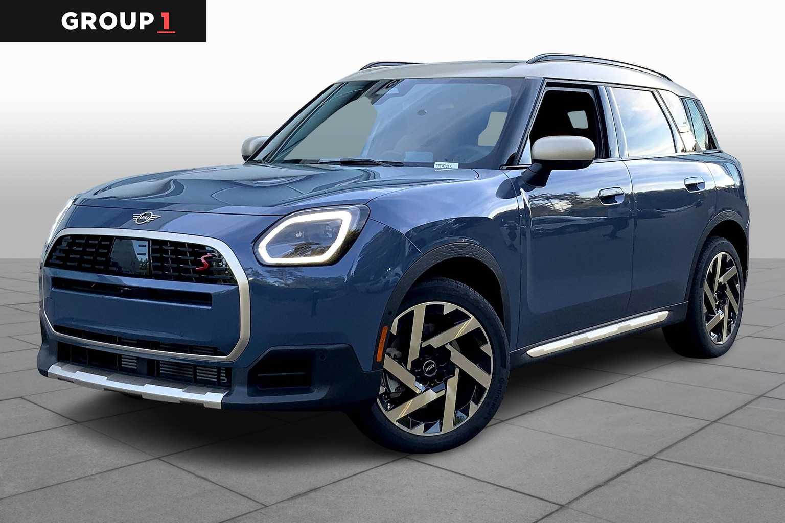 2026 MINI Countryman S's photo