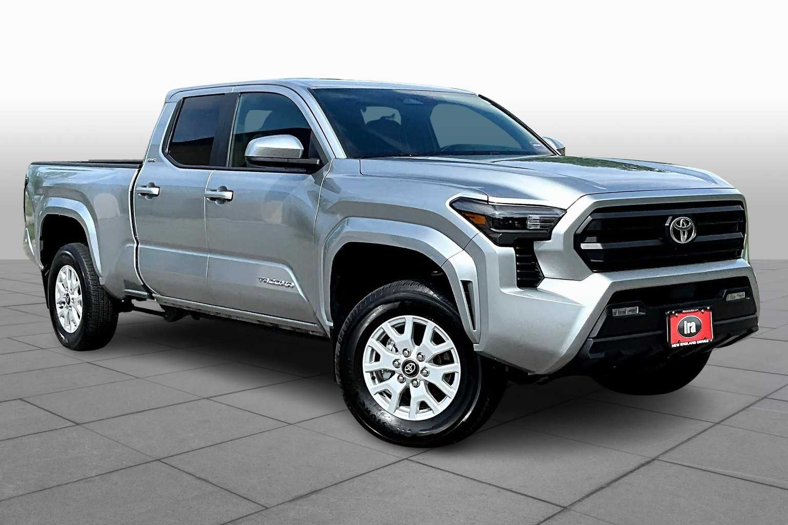 2024 Toyota Tacoma SR5 4x4 photo 2