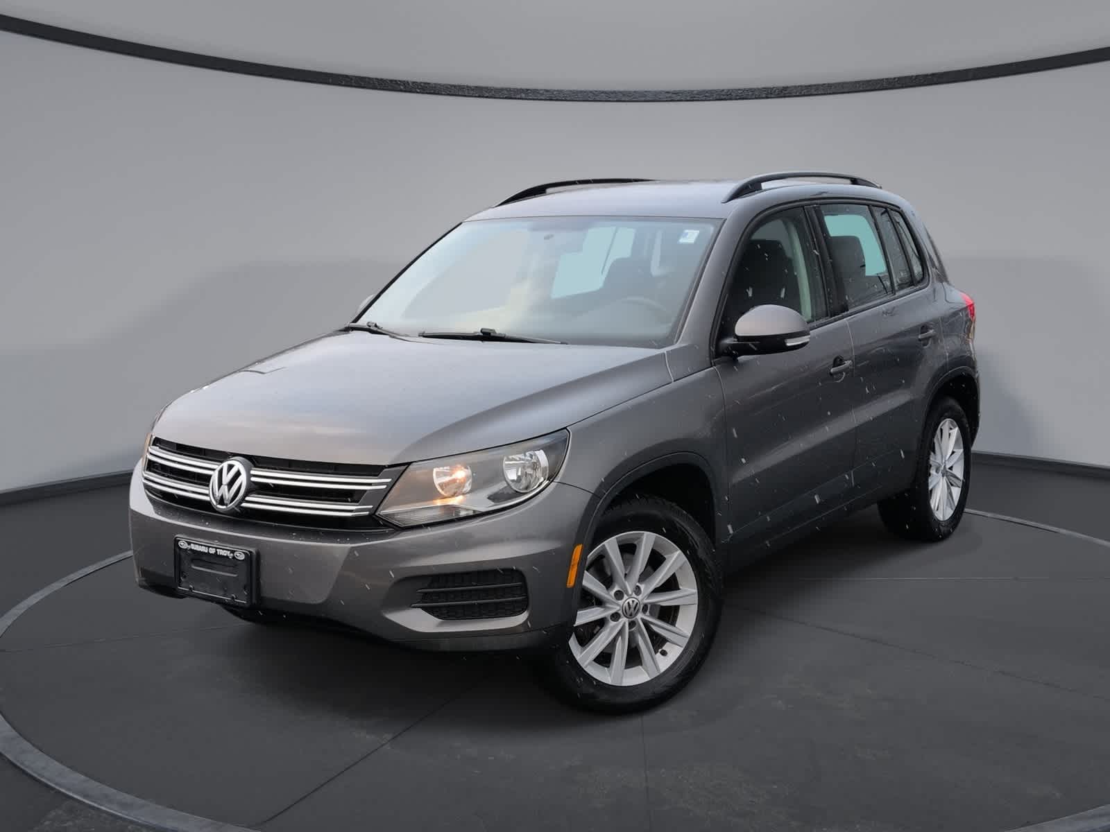 2018 Volkswagen Tiguan Limited Base's photo