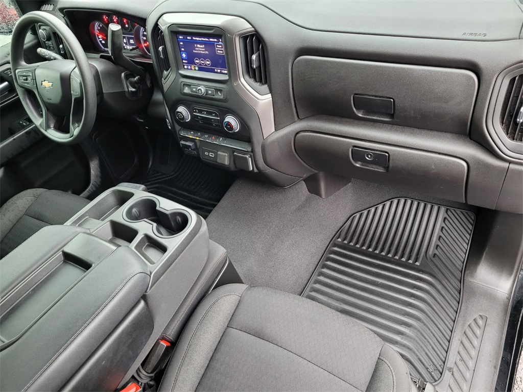 2023 Chevrolet Silverado 1500 Custom photo 18