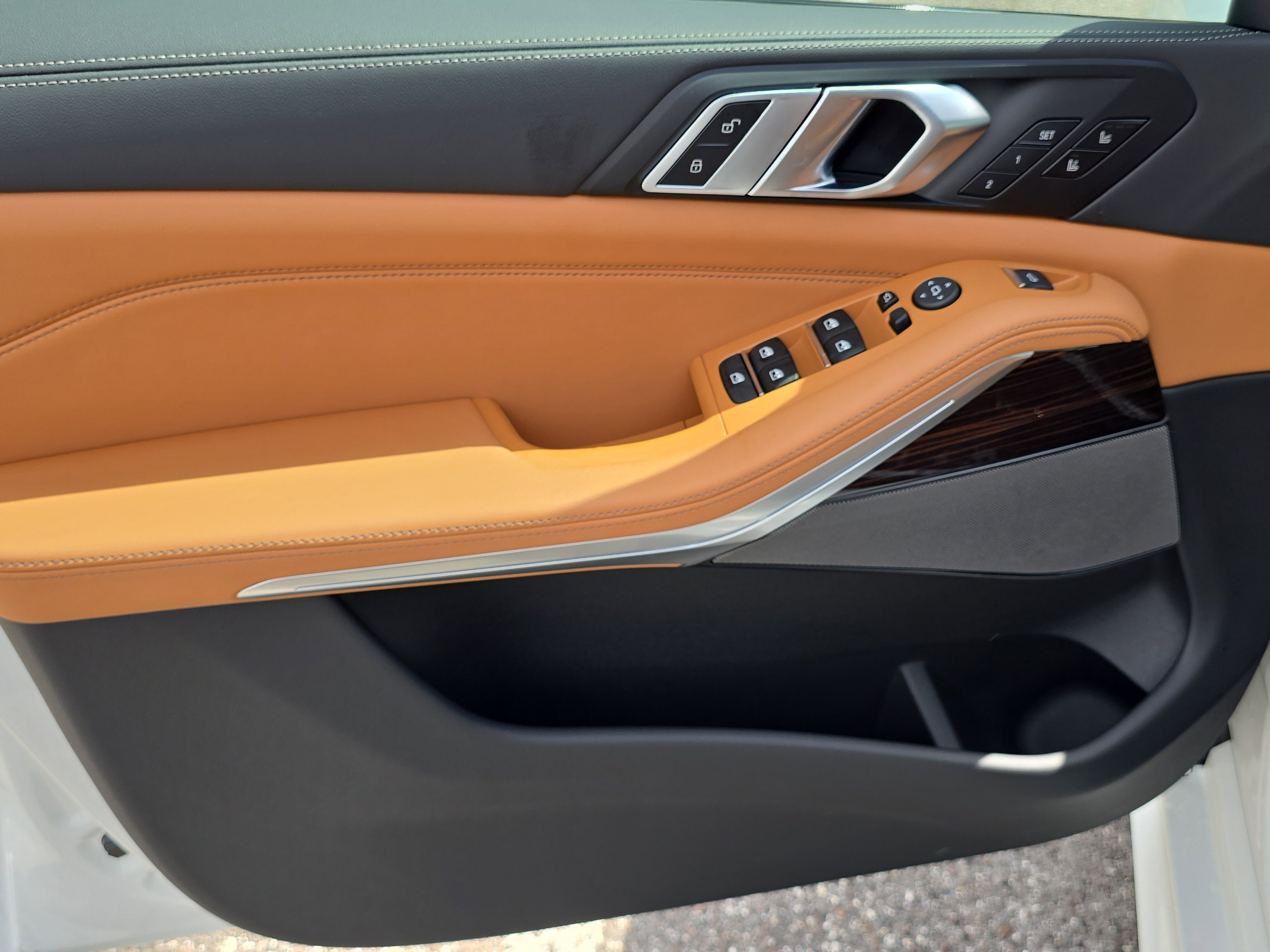 2026 Bmw X5 M60i photo 4