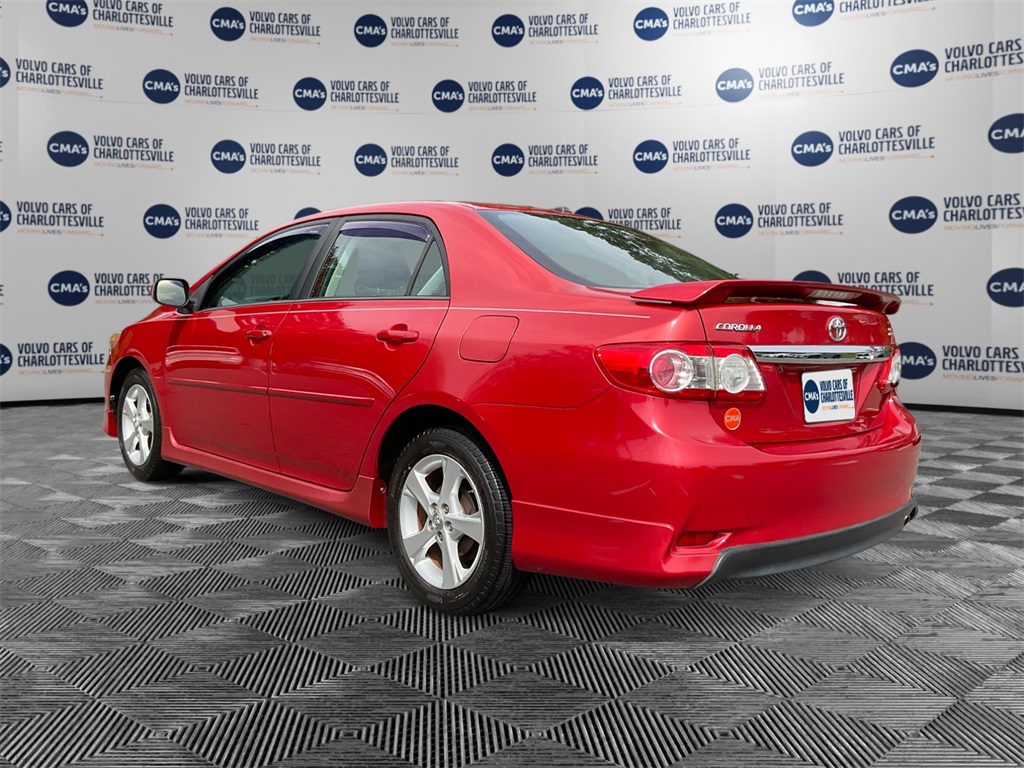 2012 Toyota Corolla S photo 3