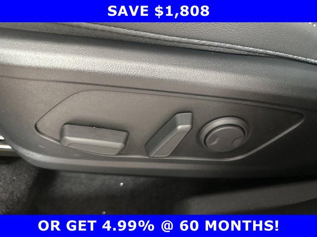 2026 Hyundai Santa Cruz SEL photo 8