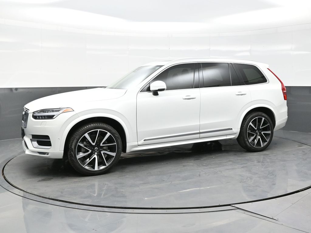 2024 Volvo XC90 Plus photo 2