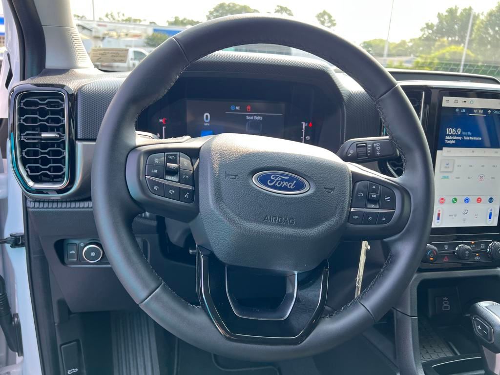 2024 Ford Ranger XLT photo 13