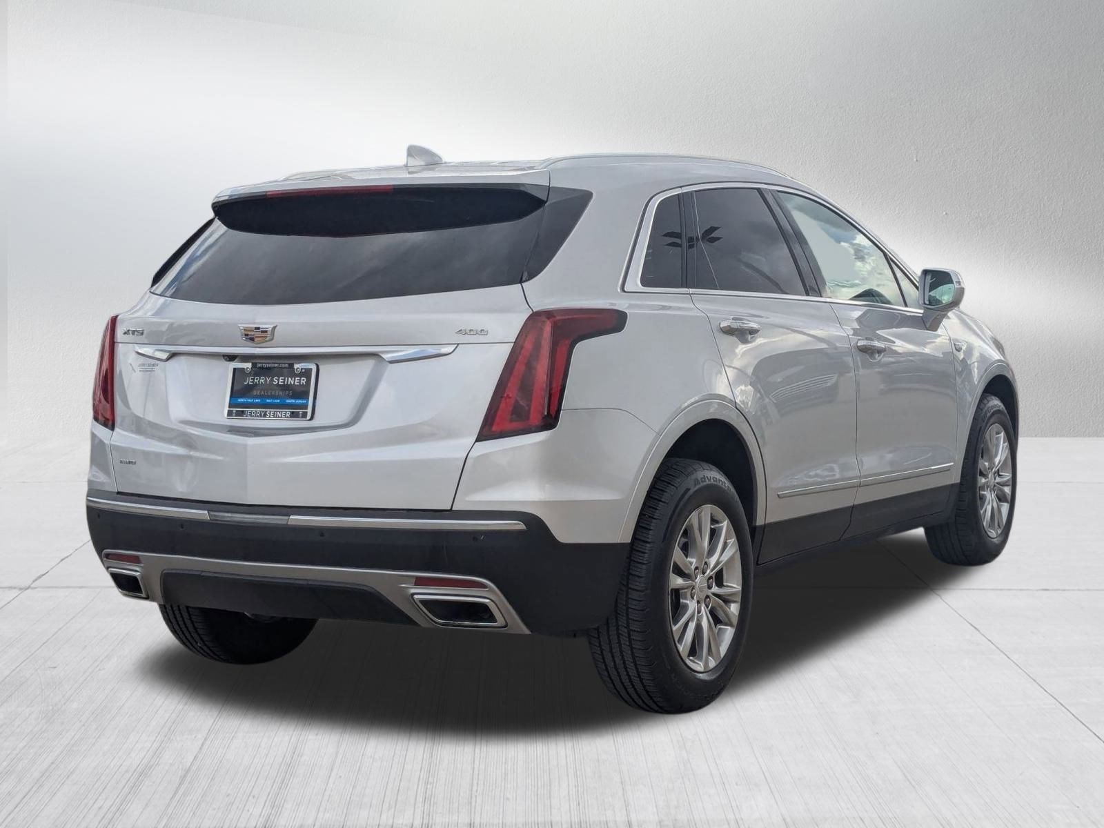 2020 Cadillac XT5 Premium Luxury photo 3
