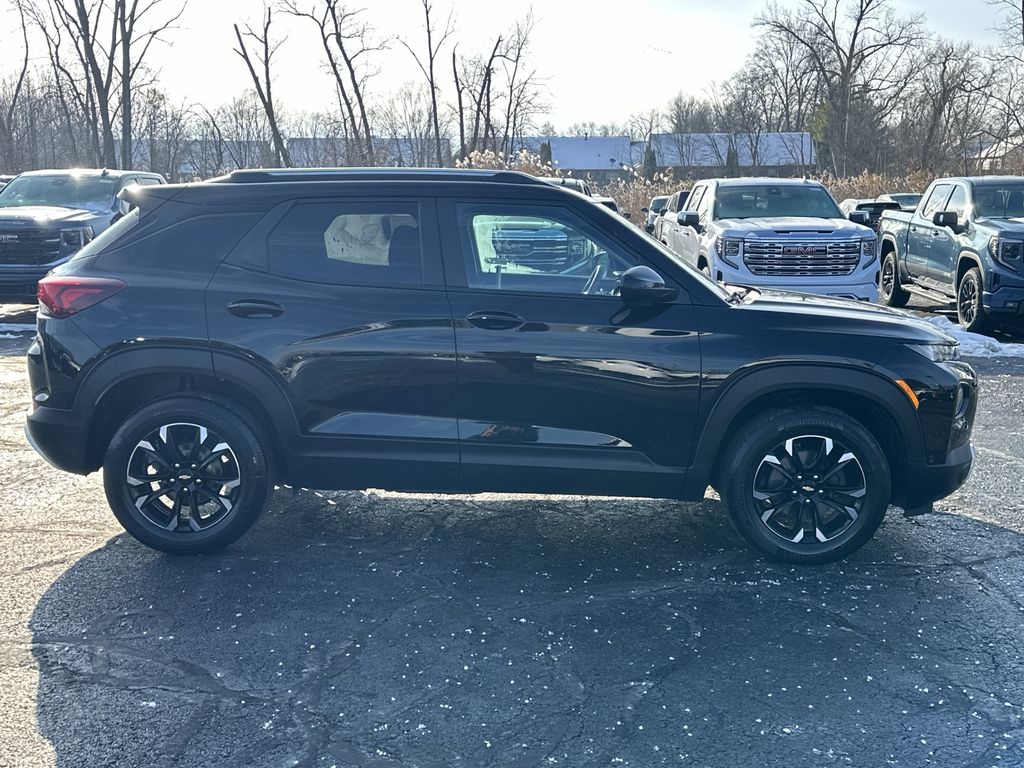 2022 CHEVROLET TRAILBLAZER - Image 9