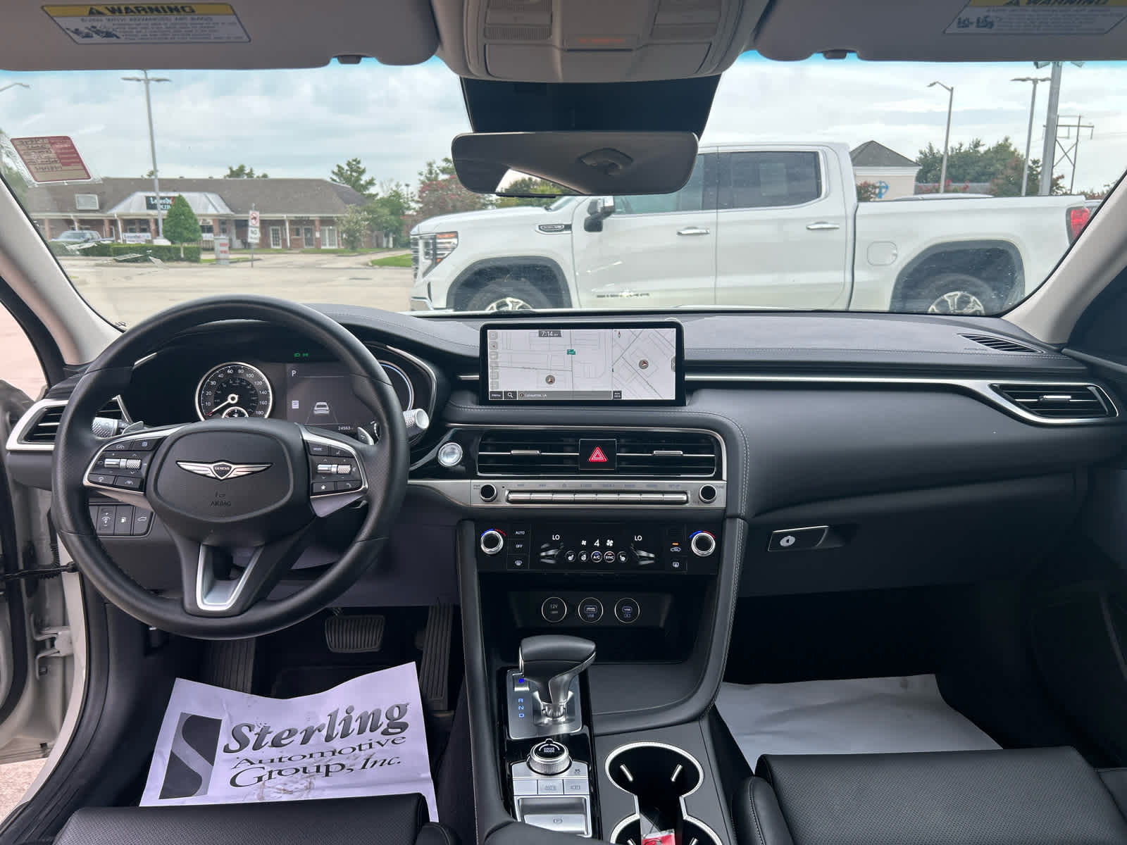 2025 Genesis G70 2.5T photo 15