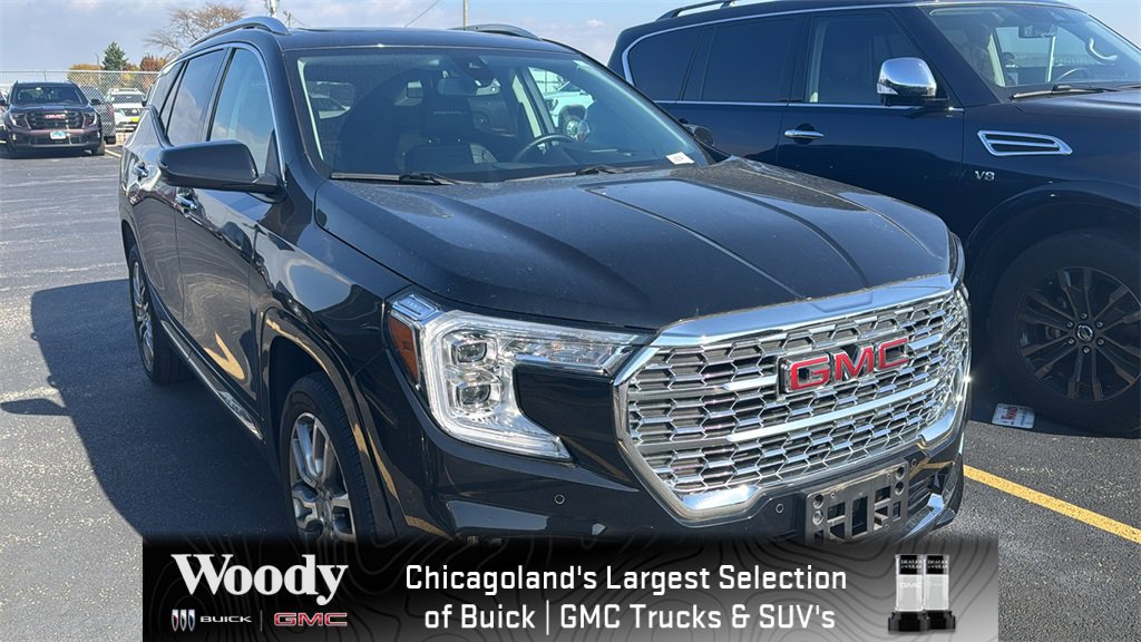 2023 GMC Terrain Denali's photo