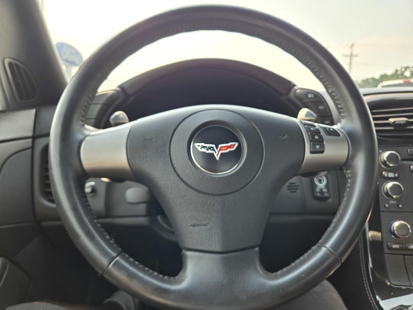 2009 Chevrolet Corvette 1LT Convertible photo 16