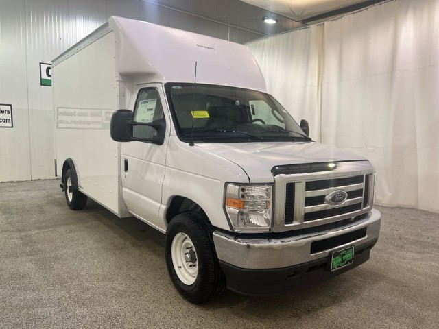 2025 Ford E-Series Cutaway 12' Rockport Body