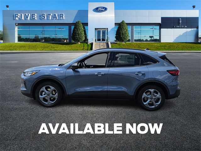 2025 Ford Escape ST-Line photo 4