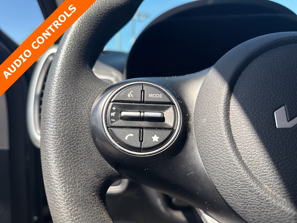 2023 Kia Soul LX photo 9