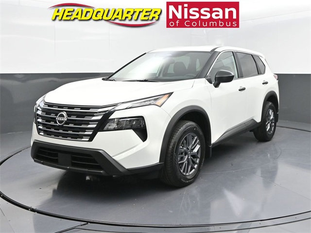 2026 Nissan Rogue S's photo