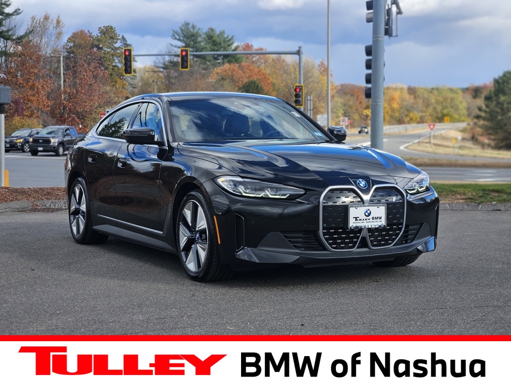 2023 BMW i4 40's photo