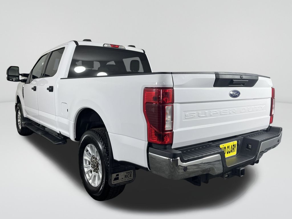 2020 Ford F-250 XLT photo 3