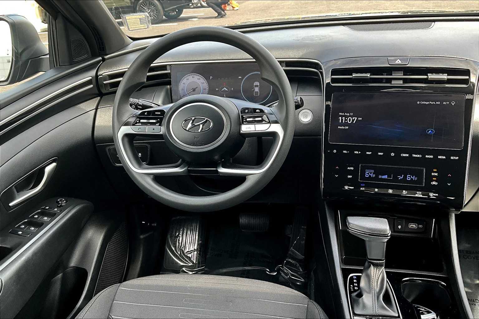 2024 Hyundai Santa Cruz SEL photo 3