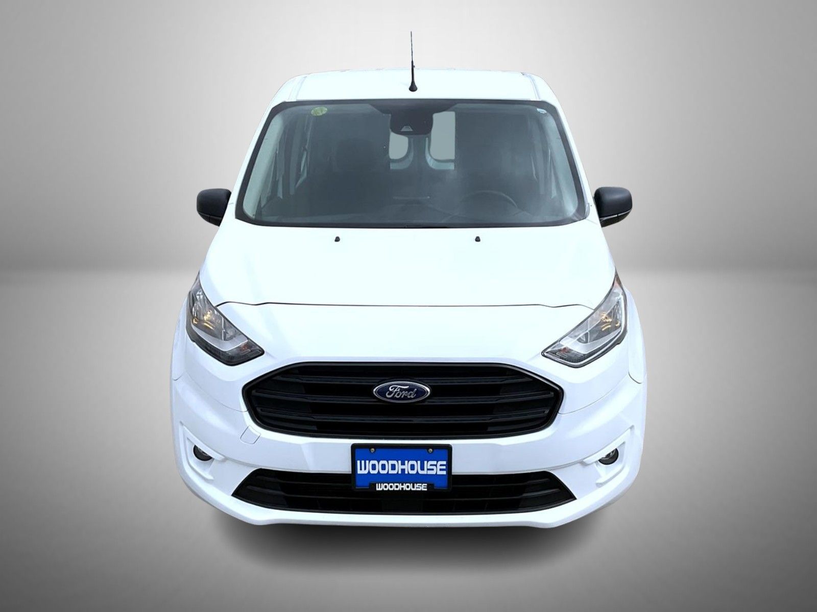 2022 Ford Transit Connect XLT photo 2