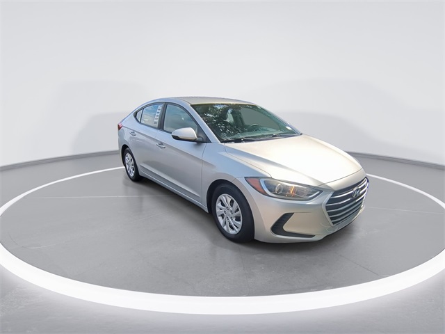 2018 Hyundai Elantra SE photo 2