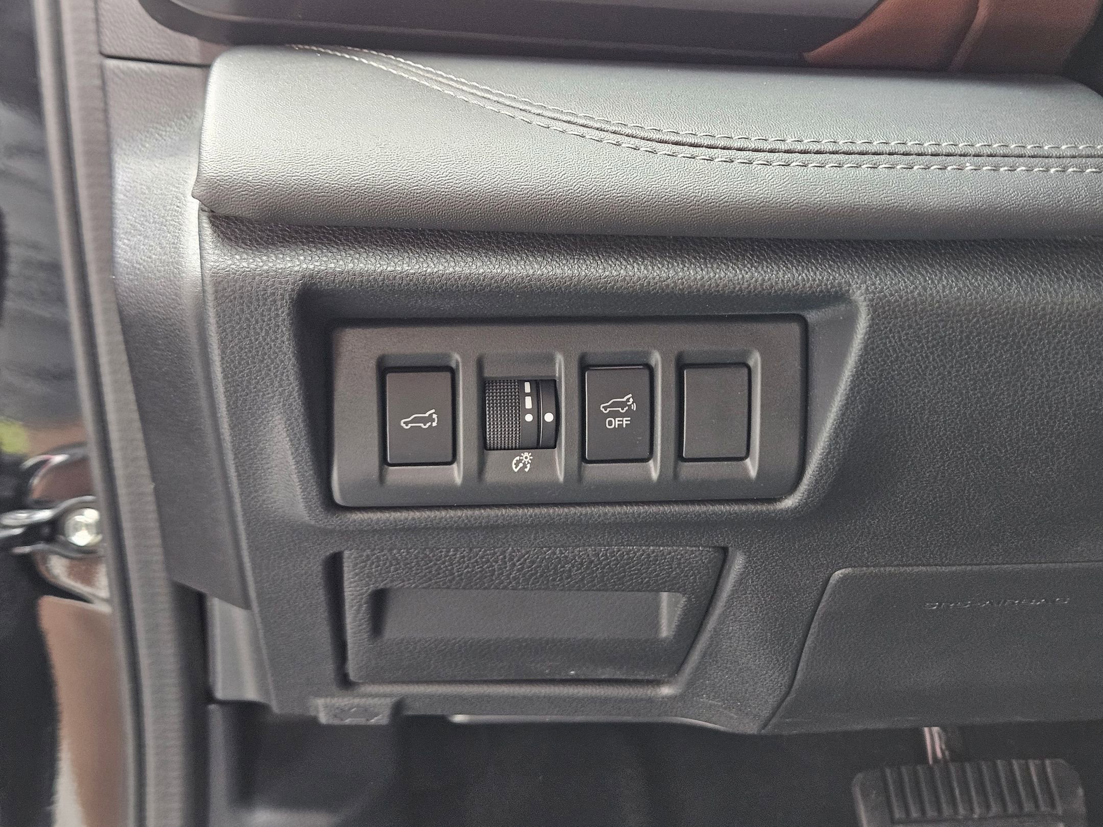 2022 Subaru Outback Touring photo 11