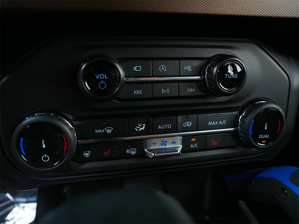 2022 Ford Bronco Base Big Bend Black Diamond Outer Banks Badlands Wildtrak Everglades photo 21