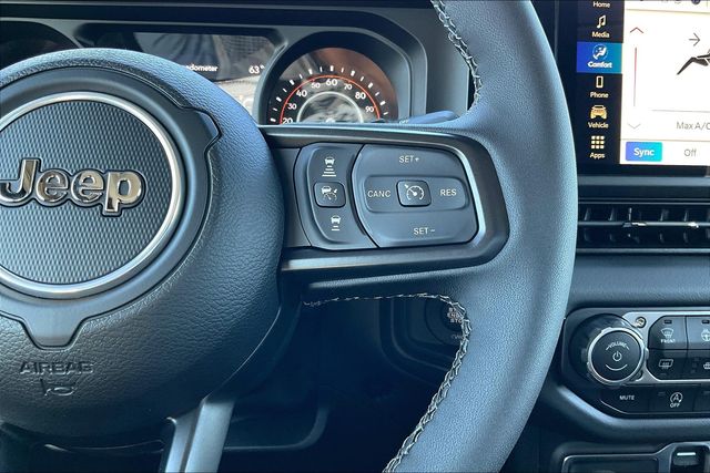 2025 Jeep Wrangler Rubicon photo 15