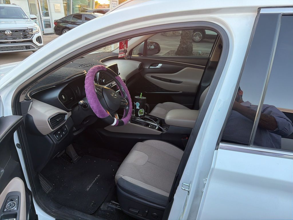 2020 Hyundai Santa Fe SEL photo 4