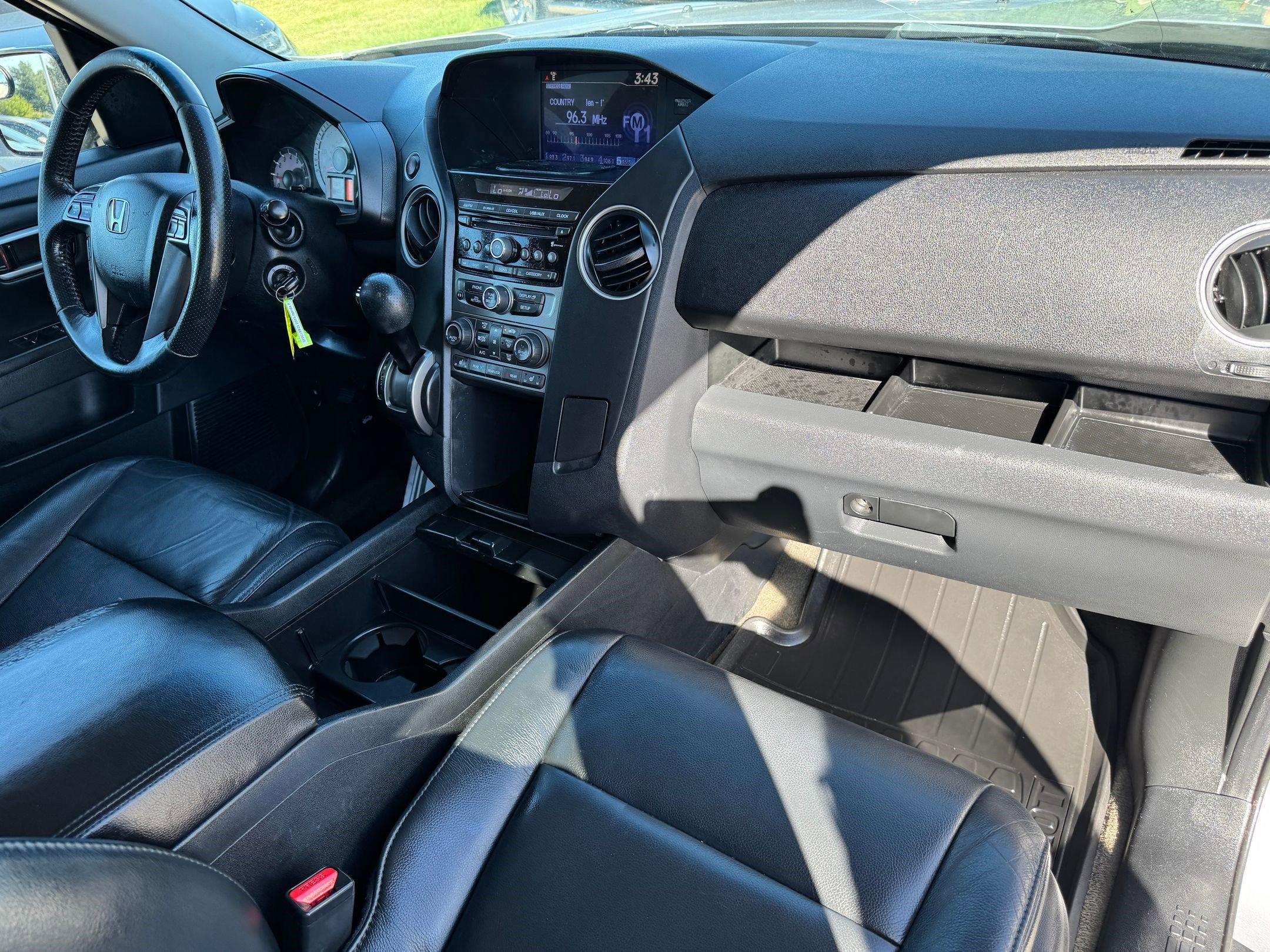 2015 Honda Pilot EX-L photo 24
