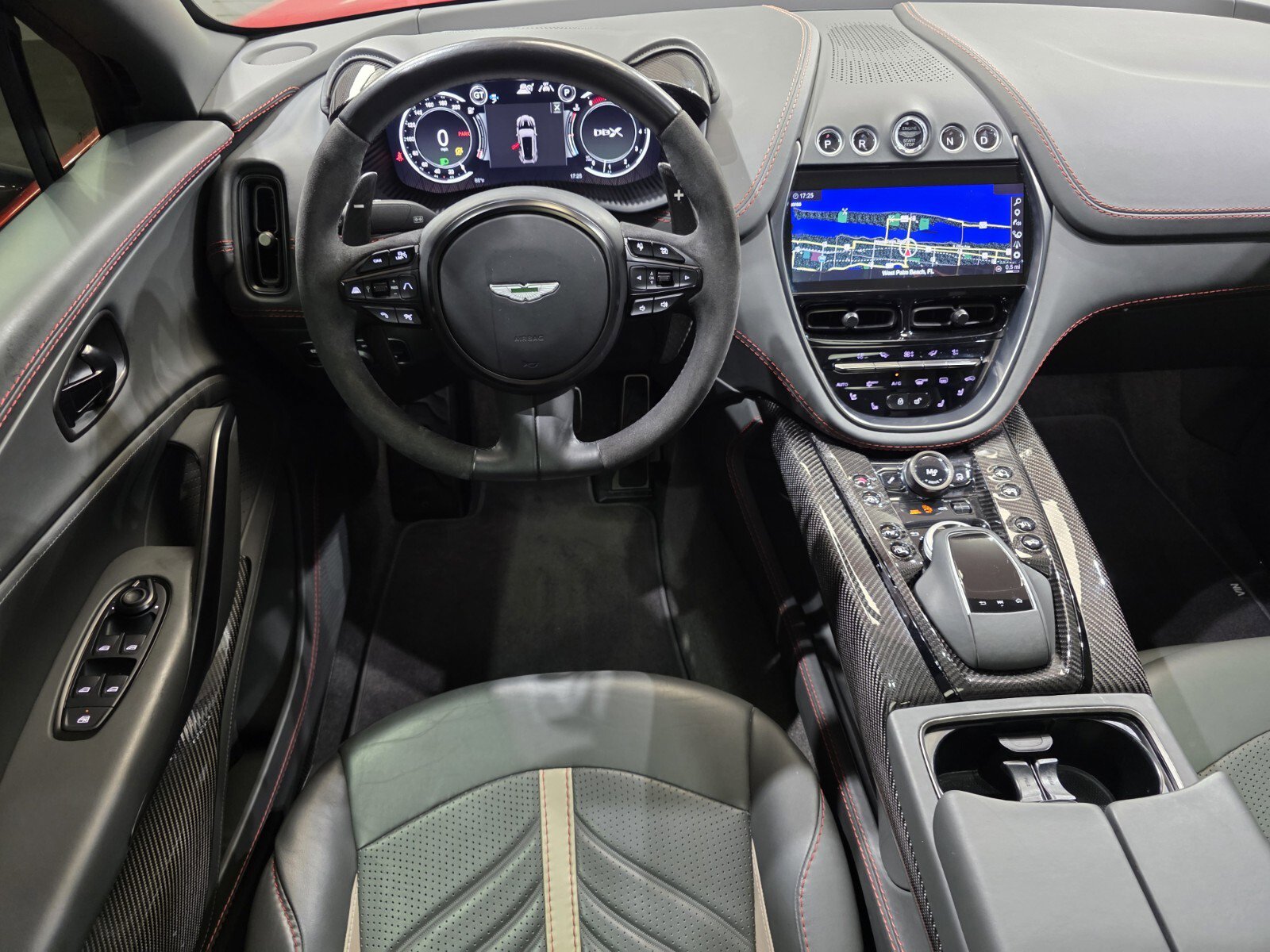 2023 Aston Martin DBX DBX707 photo 10