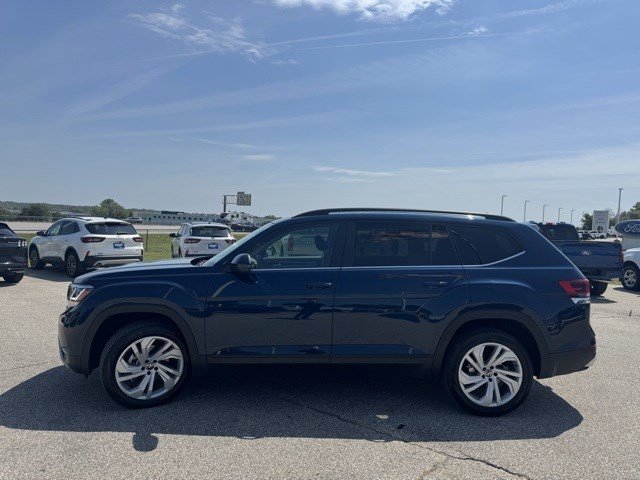 2022 Volkswagen Atlas V6 SE Technology photo 3