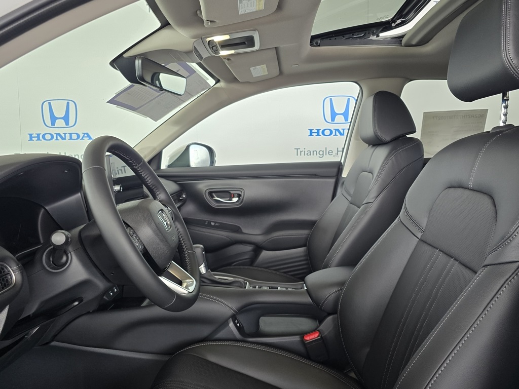2026 Honda HR-V EX-L photo 10