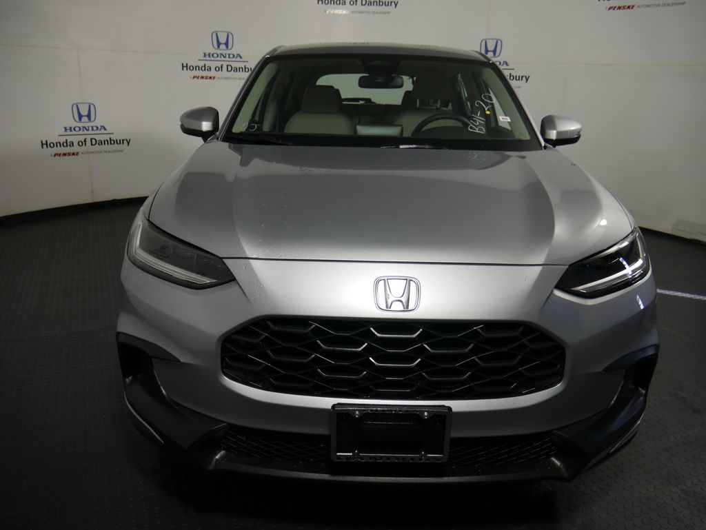 2026 Honda HR-V LX photo 2