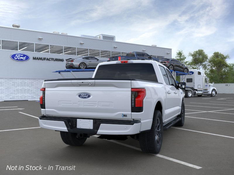 2025 Ford F-150 Lightning photo 8