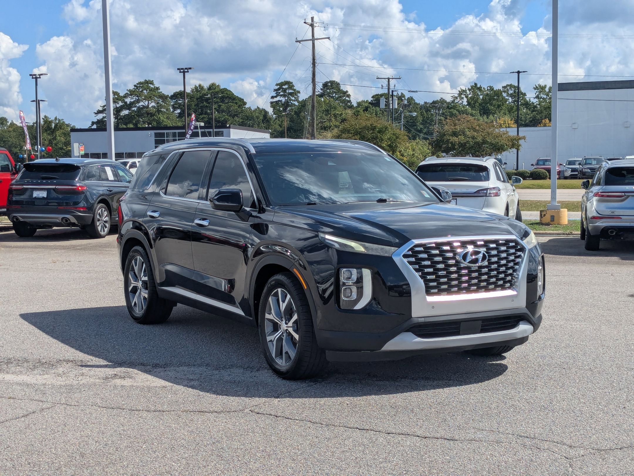 2020 Hyundai Palisade SEL photo 3