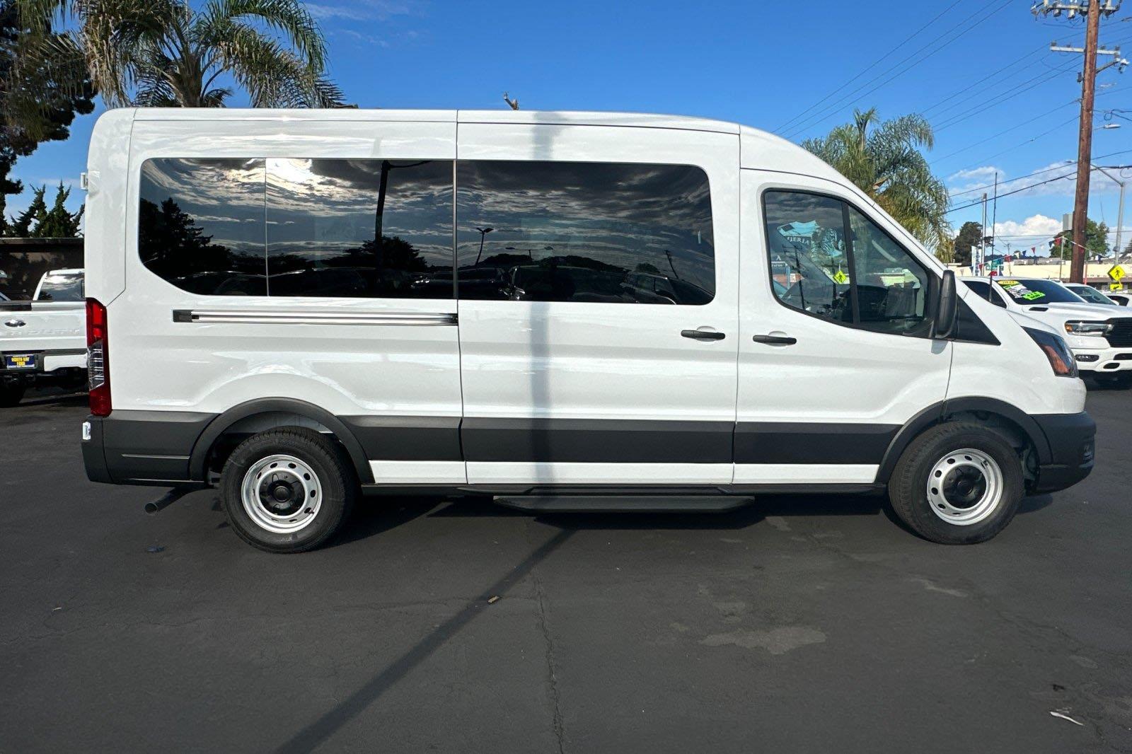 2025 Ford Transit Passenger Van XL photo 2