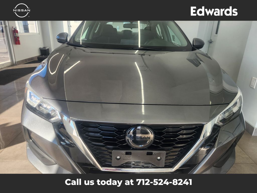 2022 Nissan Sentra SV photo 3