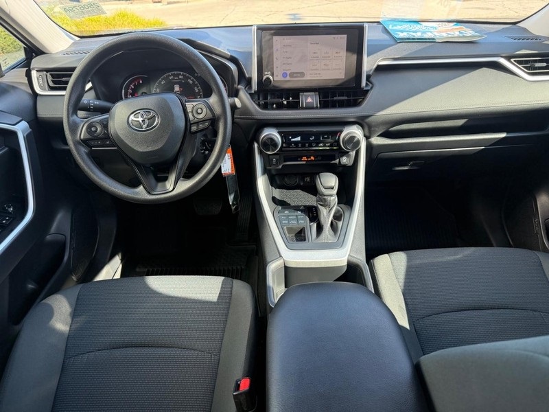 2025 Toyota RAV4 LE photo 13