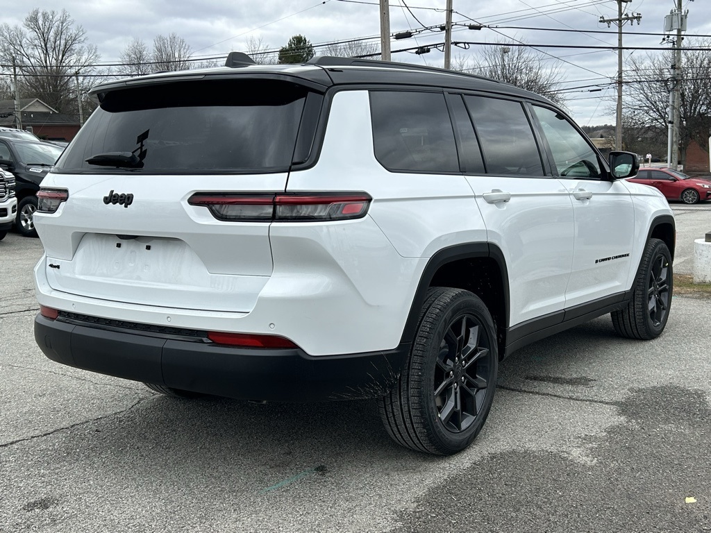 2025 Jeep Grand Cherokee Limited photo 4