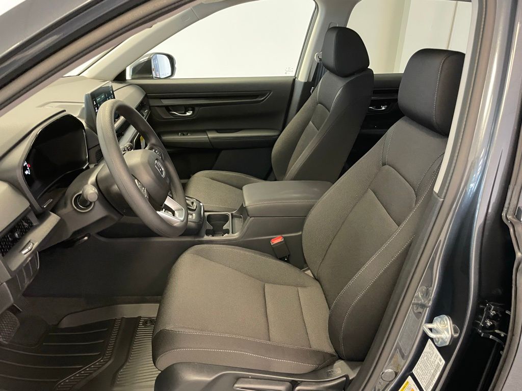 2026 Honda CR-V LX photo 14