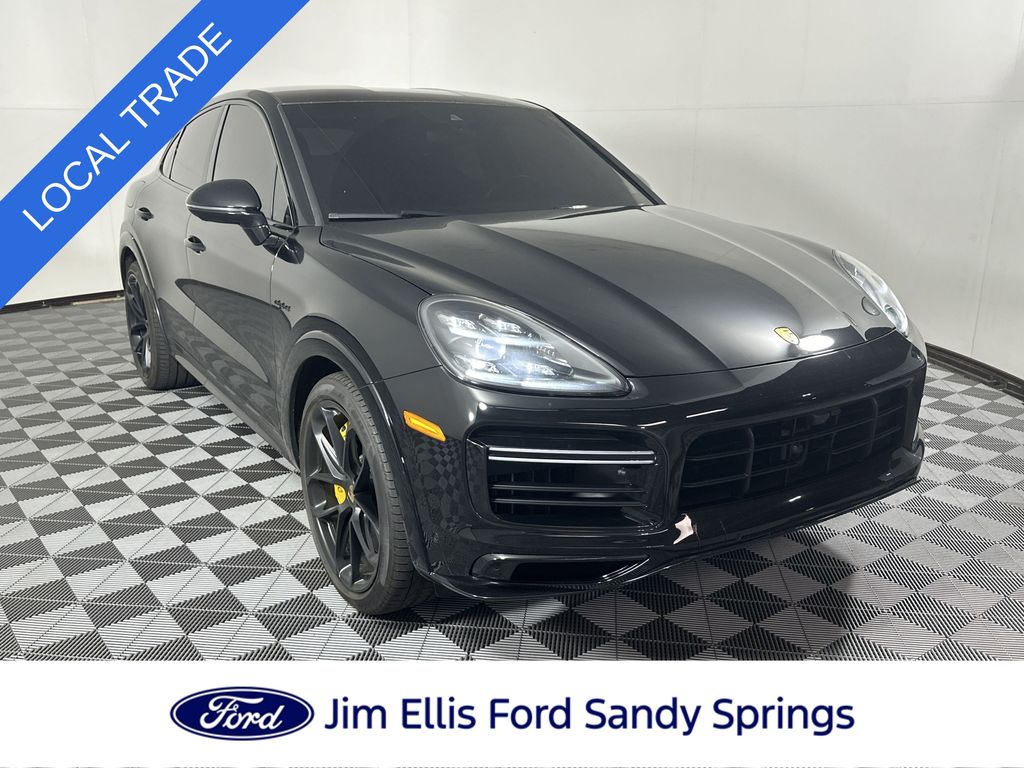 2022 Porsche Cayenne Coup