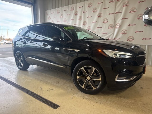 Used 2020 Buick Enclave Essence with VIN 5GAERBKW2LJ266838 for sale in Kansas City