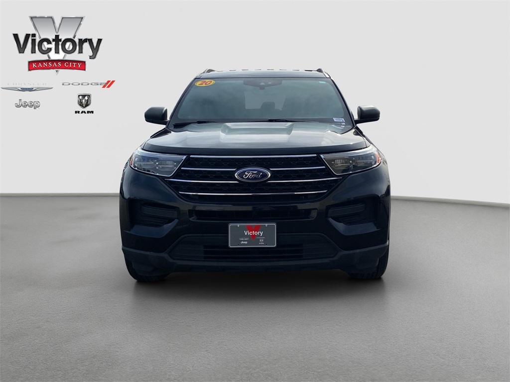 Used 2020 Ford Explorer XLT with VIN 1FMSK8DH5LGB70329 for sale in Kansas City
