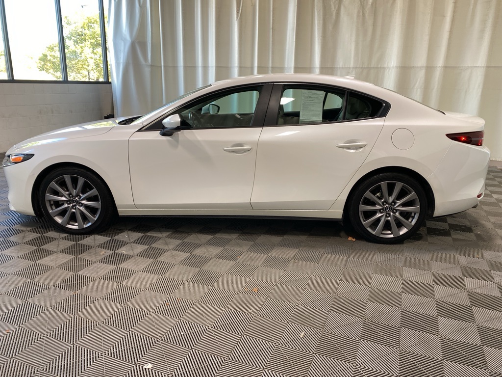 2020 Mazda Mazda3 Preferred photo 4