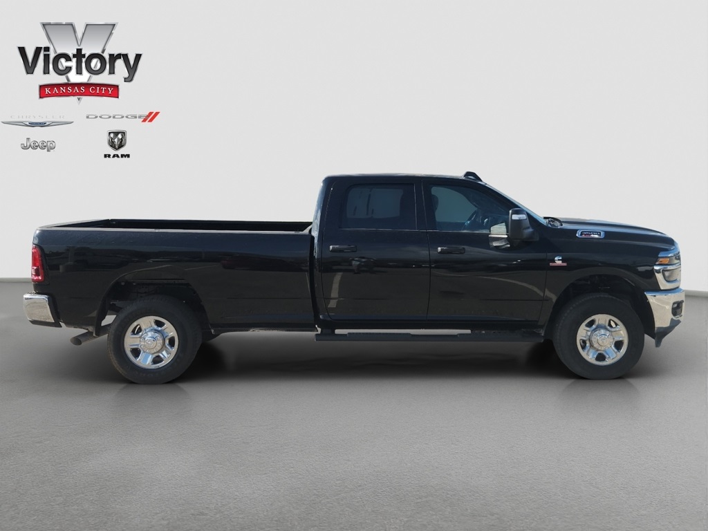 Used 2025 RAM Ram 3500 Pickup Tradesman with VIN 3C63R3GL8SG574923 for sale in Kansas City