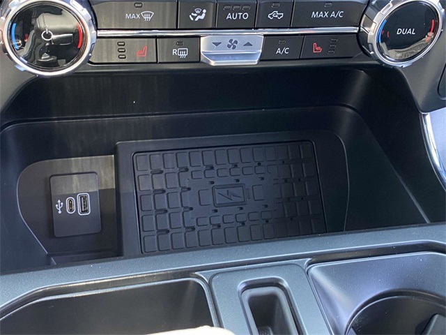 2025 Ford F-150 XLT photo 13
