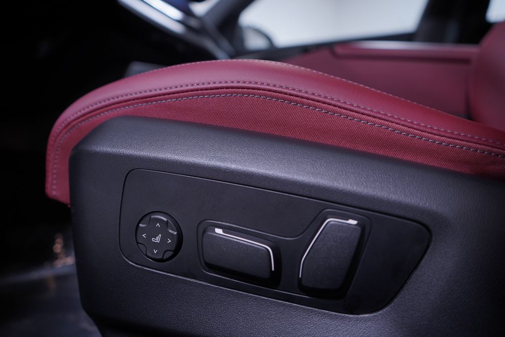 2025 Bmw 530i photo 18