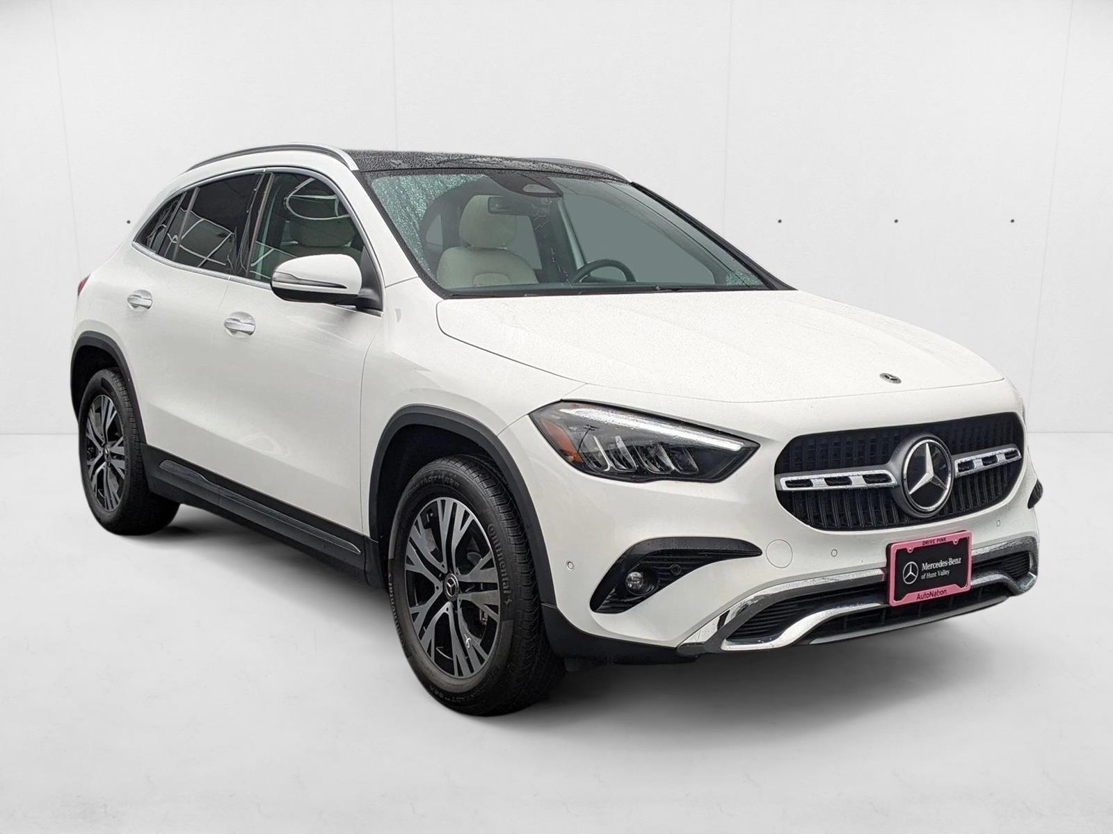 2025 Mercedes Benz GLA 250 4MATIC photo 3