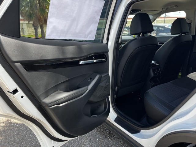 2025 Kia Seltos S photo 13